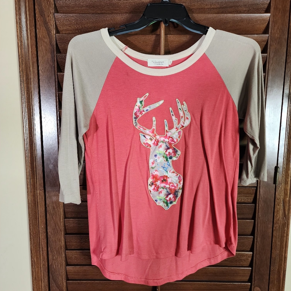 Wander Pink Graphic 3/4 Sleeve Tee